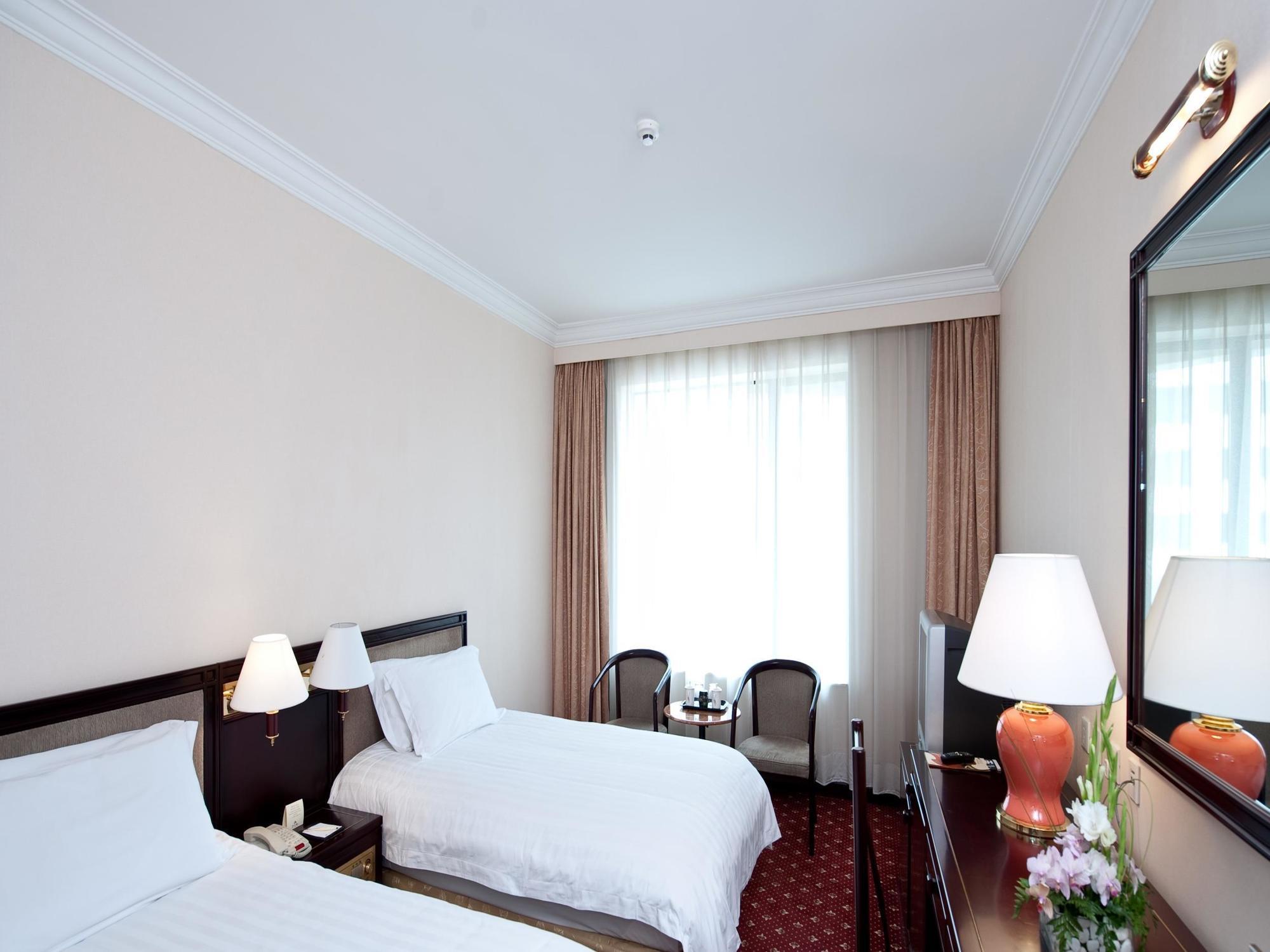 Yanshan Hotel Пекін Екстер'єр фото