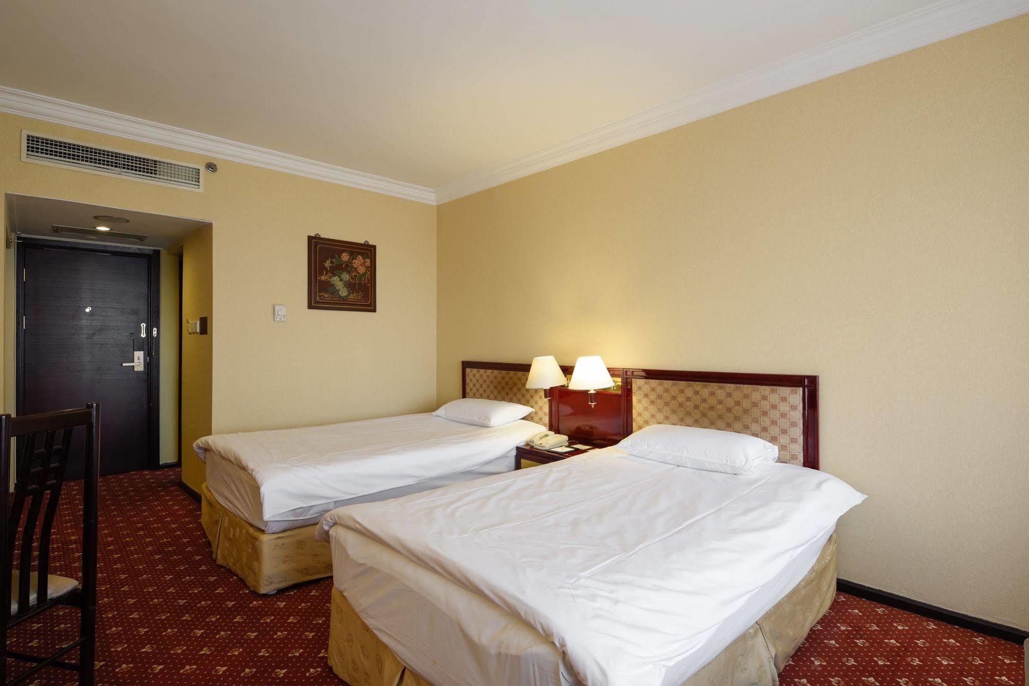 Yanshan Hotel Пекін Екстер'єр фото